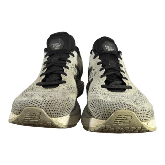 New Balance Fresh Foam Running Shoes Gray Black Men’s Size 12 Comfort - Picture 2 of 8